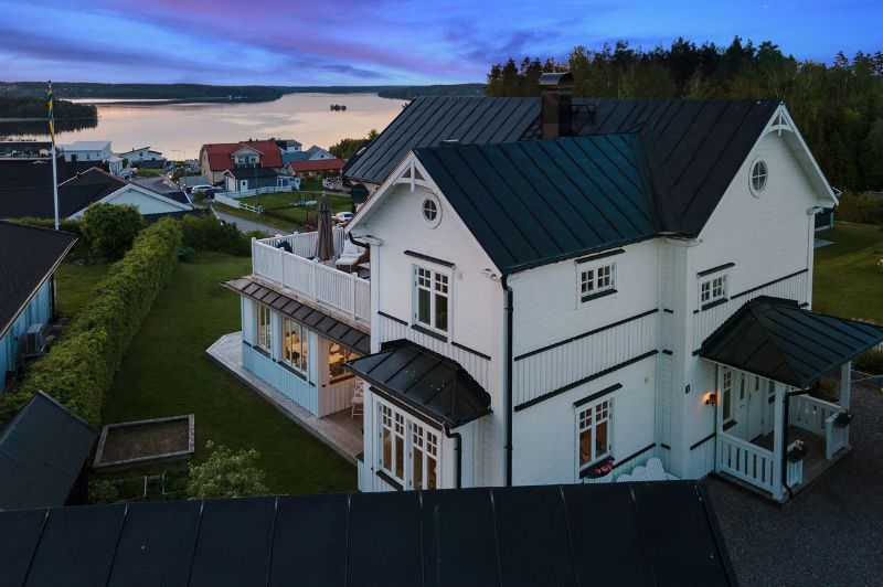 Lägga Bandtäckt plåt & Dubbelfalsat Plåttak